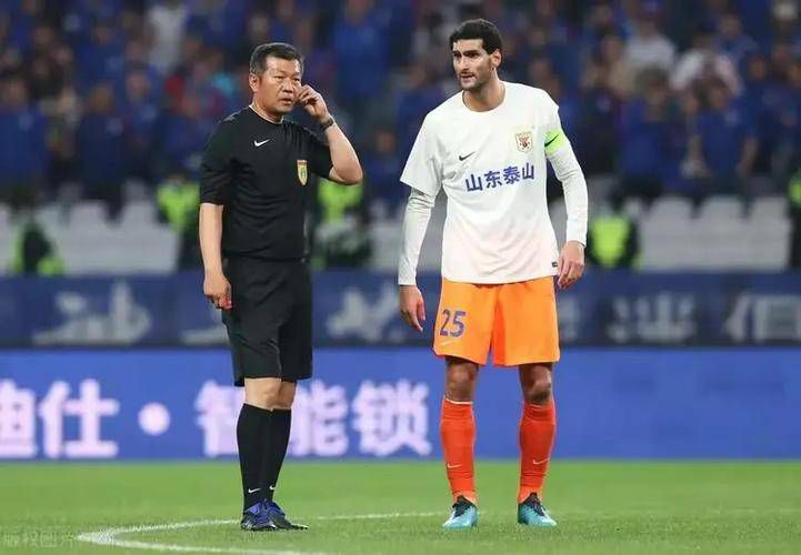 裸体打屁股speaking网站